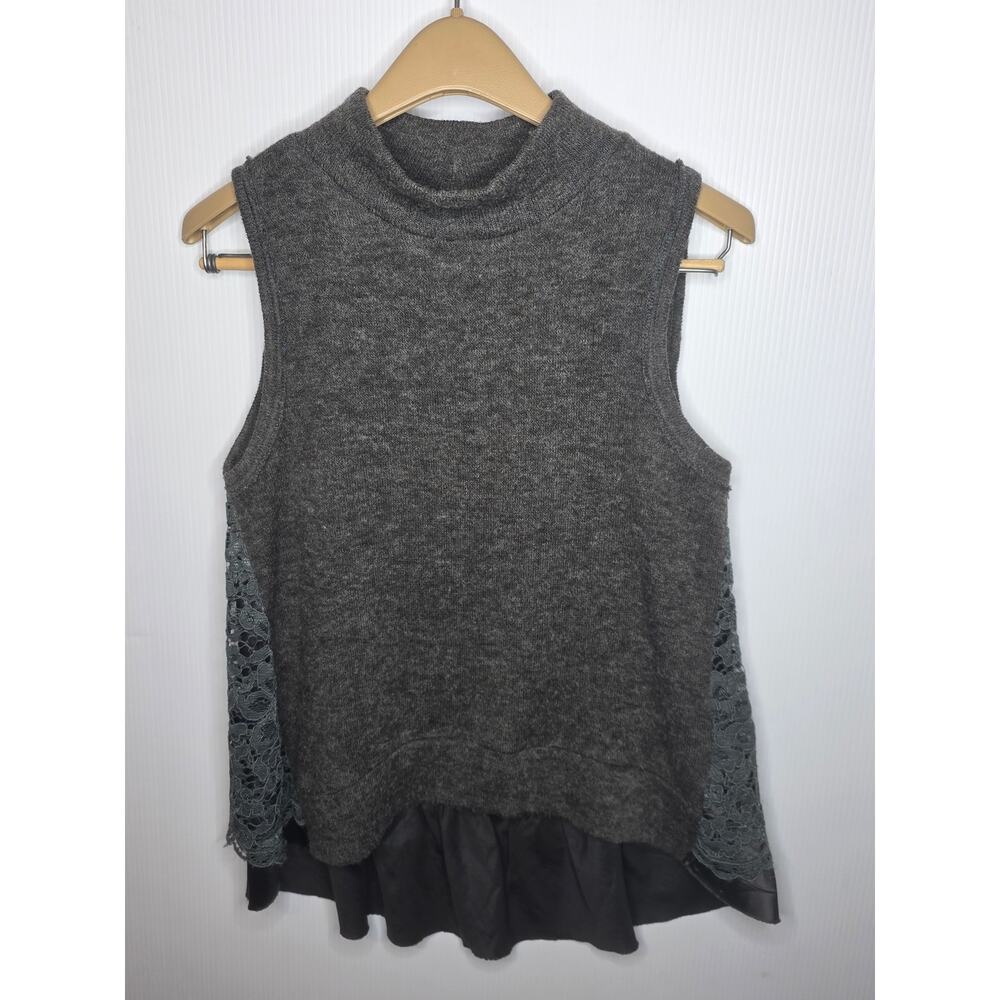 Moth by Anthropologie Grey Mock Neck Lace Back Sweater Tank Size MP Whimsygoth